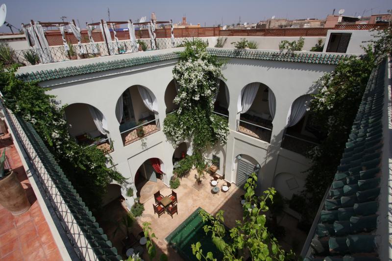 foto 20 Aluguer de férias entre particulares Marraqueche chambrehote   Vista do terraço