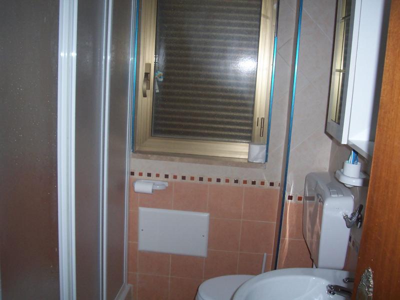 foto 1 Aluguer de frias entre particulares Villapiana appartement Calbria Cosenza (provncia de ) casa de banho