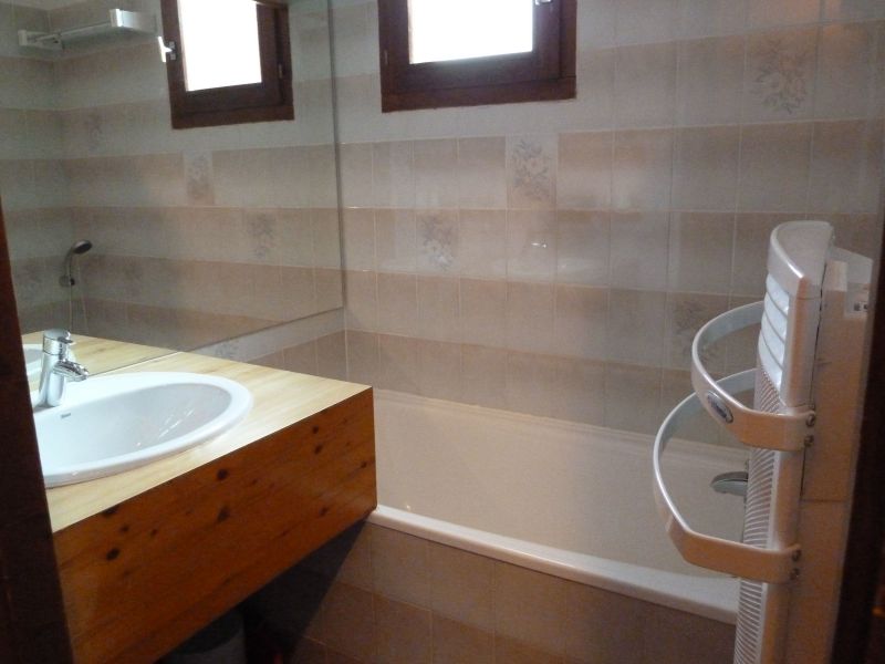 foto 26 Aluguer de frias entre particulares Pralognan la Vanoise appartement Rdano-Alpes Sabia casa de banho