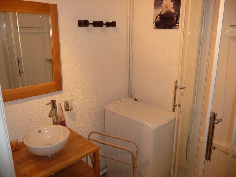foto 12 Aluguer de frias entre particulares La Rosire 1850 appartement Rdano-Alpes Sabia casa de banho 2