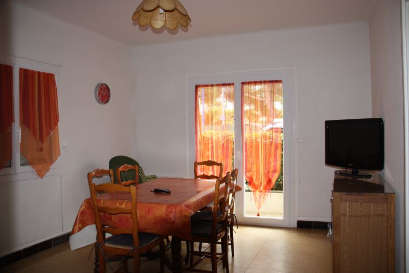 foto 4 Aluguer de férias entre particulares Hyères appartement Provença-Alpes-Costa Azul Var Sala de estar