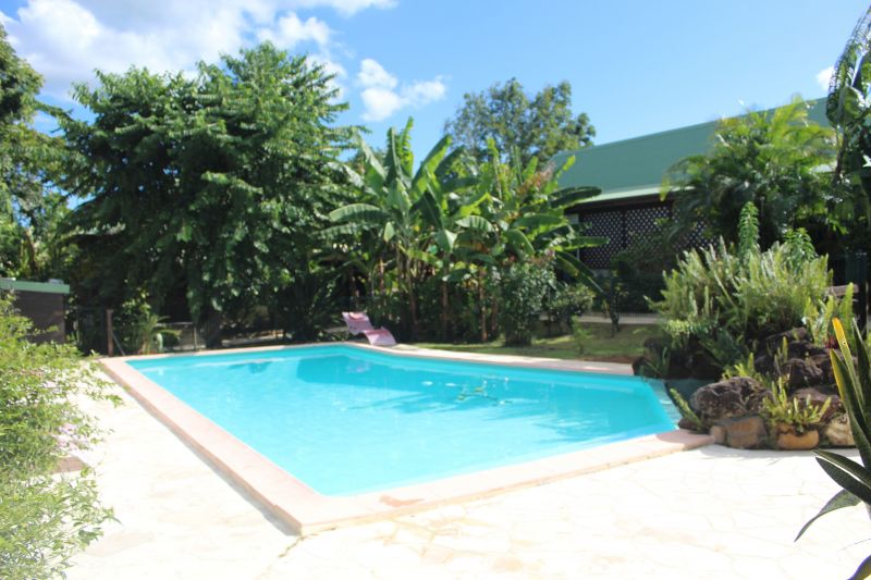 foto 1 Aluguer de férias entre particulares Sainte Rose gite Basse Terre  Piscina