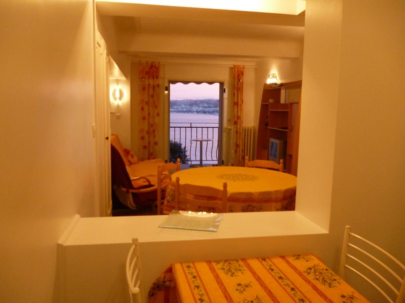 foto 5 Aluguer de frias entre particulares Nice appartement Provena-Alpes-Costa Azul Alpes Maritimos Canto cozinha