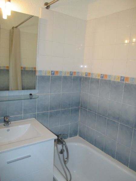 foto 9 Aluguer de frias entre particulares Bandol appartement Provena-Alpes-Costa Azul Var casa de banho