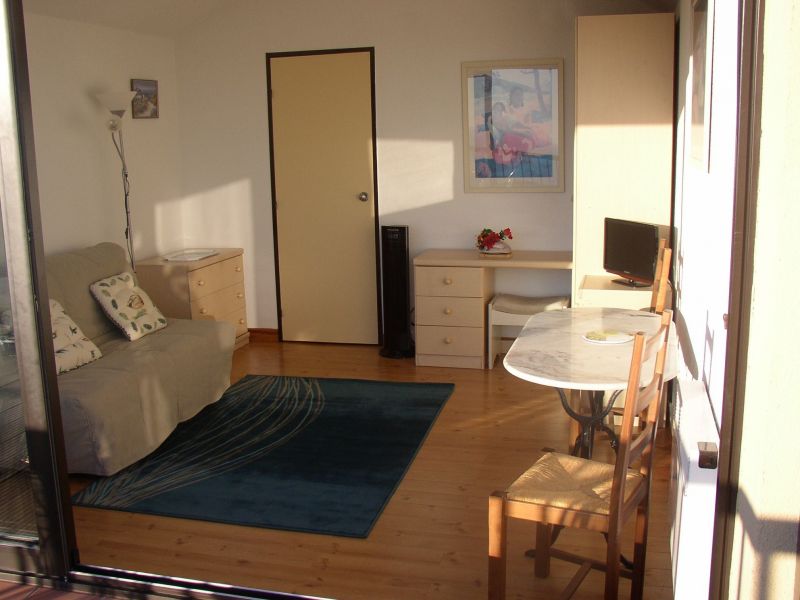 foto 3 Aluguer de frias entre particulares Cassis appartement Provena-Alpes-Costa Azul Bocas do Rdano Sala de estar