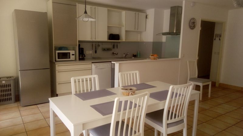 foto 6 Aluguer de frias entre particulares Hyres appartement Provena-Alpes-Costa Azul Var Canto cozinha