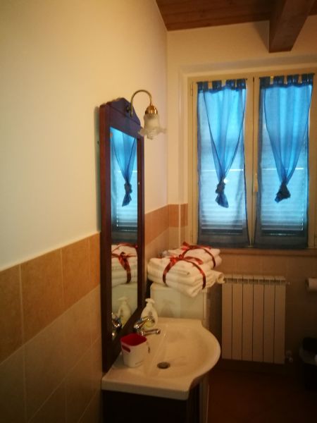 foto 27 Aluguer de frias entre particulares Marotta maison Marche Pesaro e Urbino (provncia de) casa de banho 1