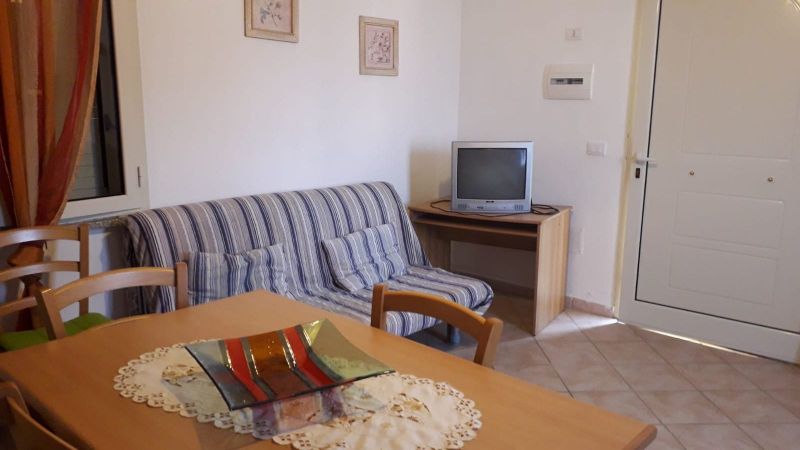 foto 5 Aluguer de férias entre particulares Budoni appartement Sardenha Olbia Tempio (província de) Sala de estar