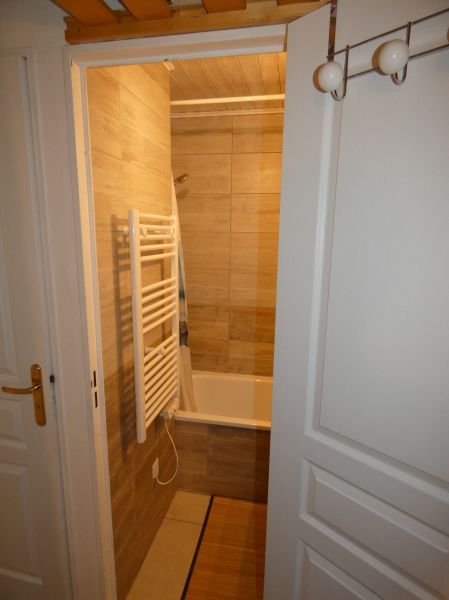foto 9 Aluguer de frias entre particulares Risoul 1850 appartement Provena-Alpes-Costa Azul Altos Alpes casa de banho 1