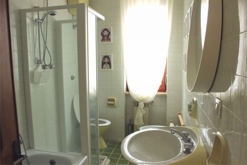 foto 14 Aluguer de frias entre particulares Cagliari appartement Sardenha Cagliari (provncia de) casa de banho
