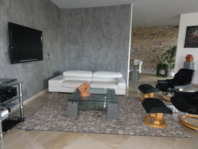 foto 2 Aluguer de frias entre particulares Nimes maison Languedoc-Roussillon Gard Sala de estar