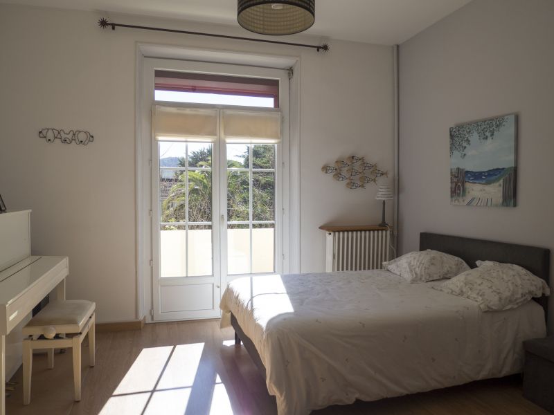 foto 4 Aluguer de frias entre particulares Saint Cyr sur Mer appartement Provena-Alpes-Costa Azul Var quarto 1