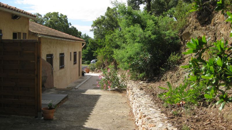 foto 12 Aluguer de frias entre particulares Cavalaire-sur-Mer appartement Provena-Alpes-Costa Azul Var Vista exterior do alojamento