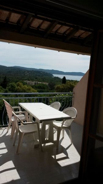 foto 7 Aluguer de frias entre particulares Cavalaire-sur-Mer appartement Provena-Alpes-Costa Azul Var Terrao 1