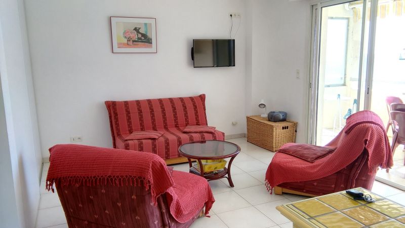 foto 2 Aluguer de frias entre particulares Le Lavandou appartement Provena-Alpes-Costa Azul Var Sala de estar