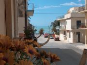 Aluguer frias vista para o mar Marina Di Ragusa: appartement n 94320