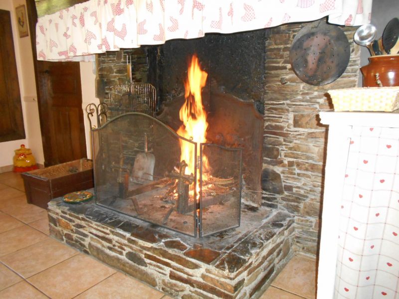 foto 2 Aluguer de férias entre particulares  gite Midi-Pyrénées Altos Pirineus Sala de estar