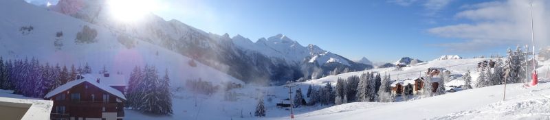 foto 9 Aluguer de férias entre particulares Manigod-Croix Fry/L'étale-Merdassier appartement Ródano-Alpes Alta Sabóia vista da varanda