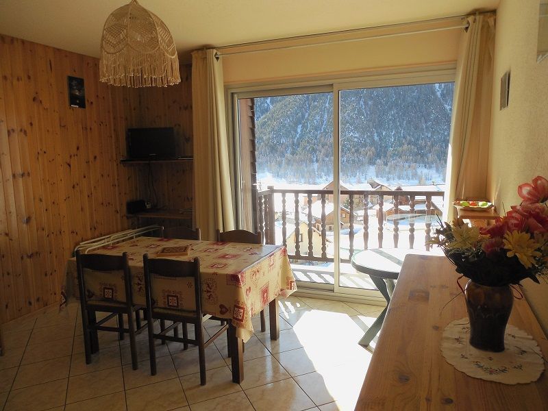 foto 1 Aluguer de frias entre particulares Ceillac en Queyras appartement Provena-Alpes-Costa Azul Altos Alpes Sala de estar