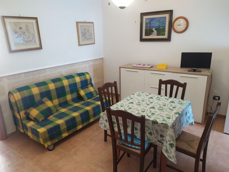 foto 2 Aluguer de frias entre particulares Torre Lapillo appartement Puglia Lecce (provncia de) Sala de estar
