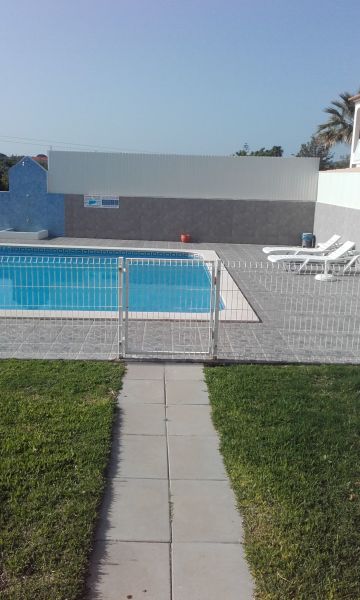 foto 9 Aluguer de frias entre particulares Olhos de gua appartement Algarve  Piscina