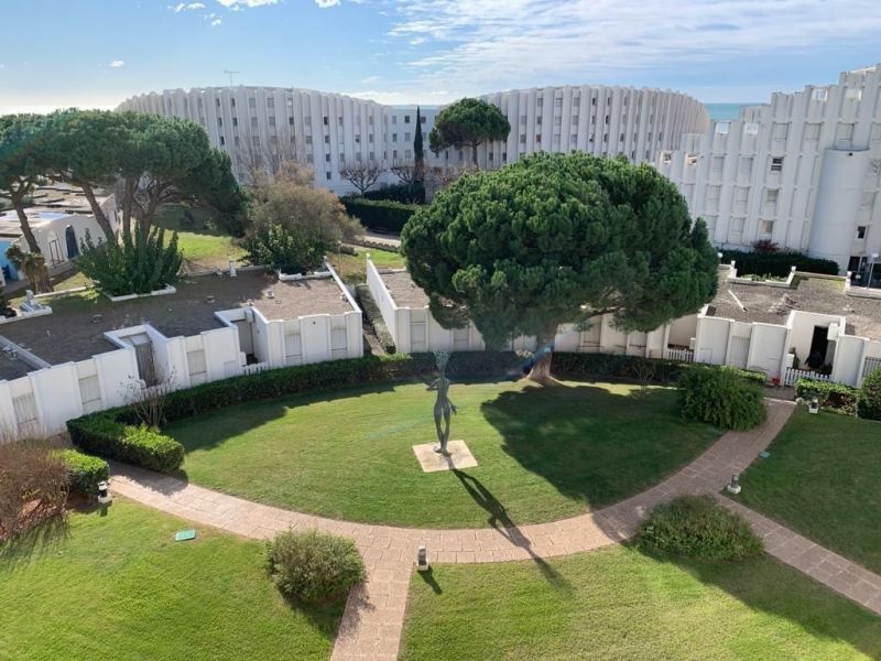 foto 1 Aluguer de férias entre particulares La Grande Motte studio Languedoc-Roussillon Hérault Vista do terraço