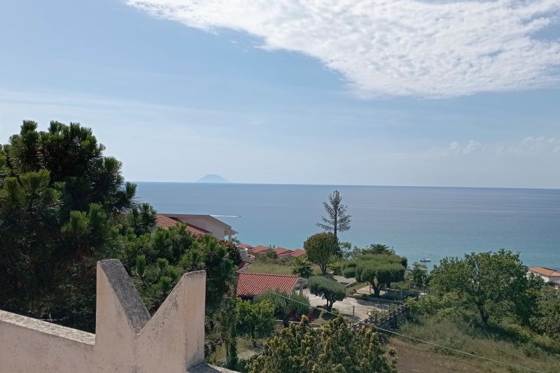 foto 0 Aluguer de frias entre particulares Capo Vaticano appartement Calbria Vibo Valentia vista da varanda