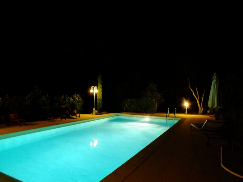 foto 7 Aluguer de frias entre particulares La Tour d'Aigues gite Provena-Alpes-Costa Azul Vaucluse Piscina