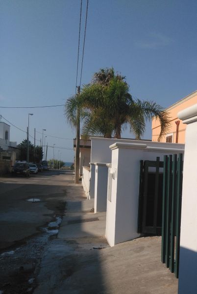 foto 2 Aluguer de frias entre particulares Pescoluse appartement Puglia Lecce (provncia de) Vista exterior do alojamento