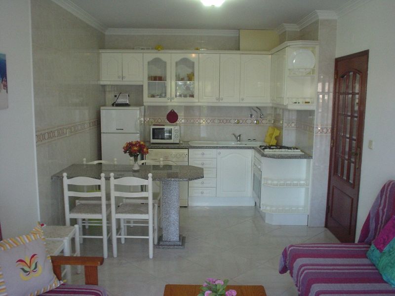 foto 2 Aluguer de frias entre particulares Monte Gordo appartement Algarve  Cozinha americana