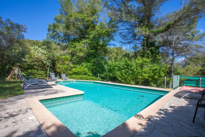 foto 0 Aluguer de férias entre particulares Saint Raphael studio Provença-Alpes-Costa Azul Var Piscina