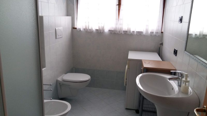 foto 4 Aluguer de frias entre particulares Cavalese appartement Trentino-Alto Adige Trento (provncia de) casa de banho 1