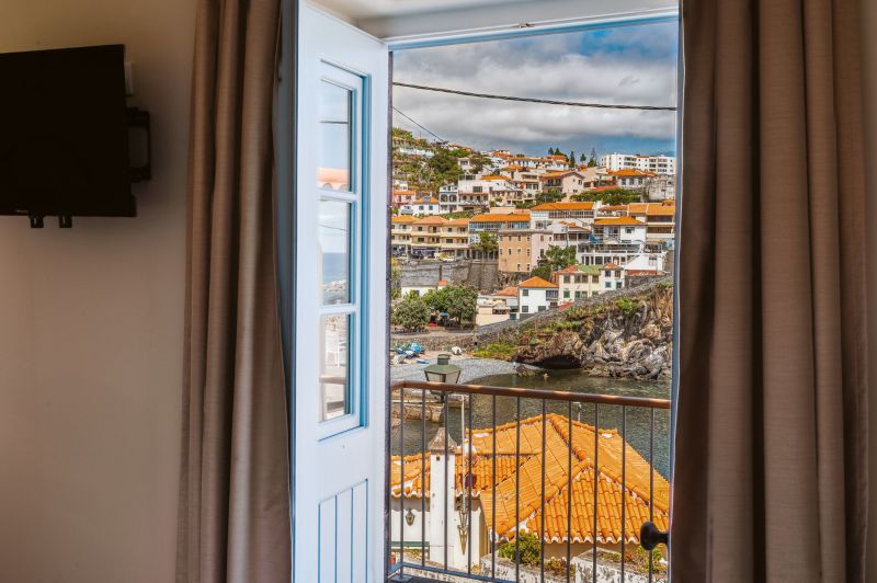 foto 21 Aluguer de frias entre particulares Cmara de Lobos appartement Madeira  vista da varanda