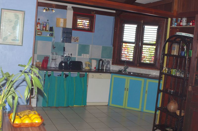 foto 5 Aluguer de frias entre particulares Sainte Anne (Martinique) villa   Canto cozinha