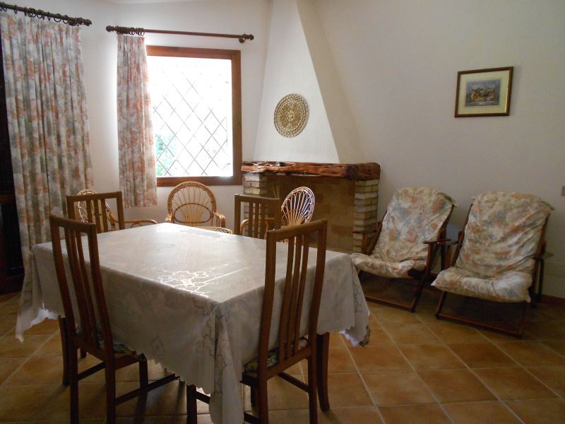 foto 7 Aluguer de frias entre particulares Villasimius villa Sardenha Cagliari (provncia de) Sala de jantar