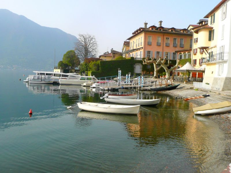 foto 14 Aluguer de férias entre particulares Sala Comacina appartement Lombardia Como (província de) Vista dos arredores