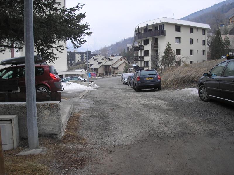 foto 12 Aluguer de férias entre particulares Serre Chevalier appartement Provença-Alpes-Costa Azul Altos Alpes Parque de estacionamento