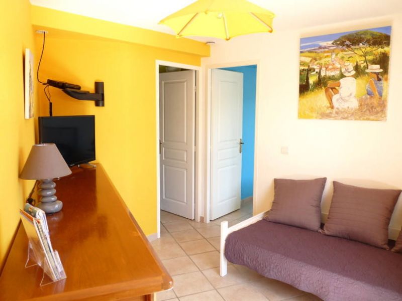 foto 4 Aluguer de frias entre particulares Les Salles sur Verdon appartement Provena-Alpes-Costa Azul Var Sala