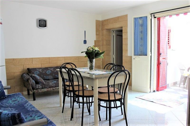 foto 4 Aluguer de frias entre particulares Pescoluse appartement Puglia Lecce (provncia de) Sala de estar