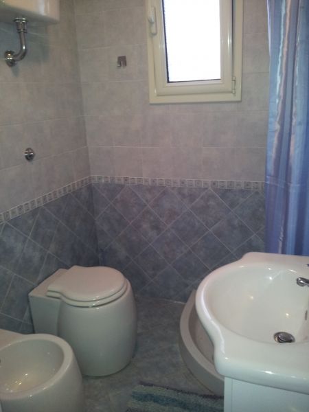 foto 7 Aluguer de frias entre particulares Ugento - Torre San Giovanni appartement Puglia Lecce (provncia de) casa de banho 2