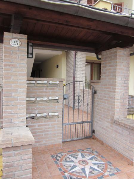 foto 1 Aluguer de frias entre particulares Marotta appartement Marche Pesaro e Urbino (provncia de) Entrada