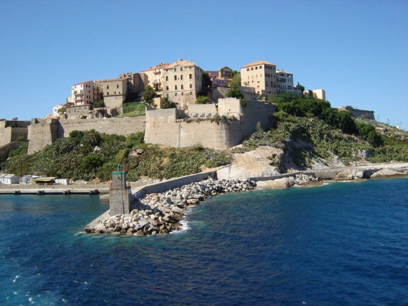 foto 7 Aluguer de férias entre particulares Calvi studio Córsega Alta Córsega Vista dos arredores