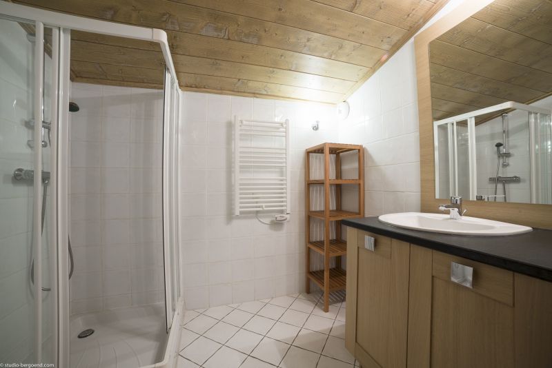 foto 12 Aluguer de frias entre particulares Les Arcs appartement Rdano-Alpes Sabia casa de banho 3