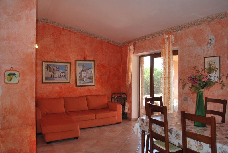 foto 2 Aluguer de frias entre particulares Trinit d'Agultu e Vignola villa Sardenha Olbia Tempio (provncia de) Sala de estar