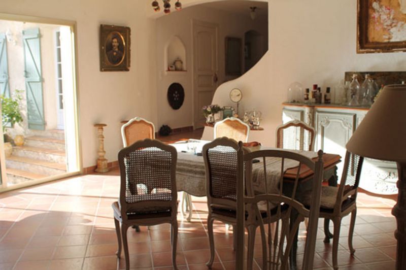 foto 4 Aluguer de frias entre particulares Saint Raphael villa Provena-Alpes-Costa Azul Var Sala de jantar