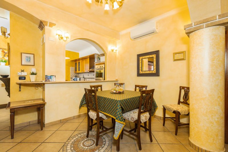 foto 18 Aluguer de frias entre particulares Baunei appartement Sardenha Ogliastra (provncia de) Sala de jantar