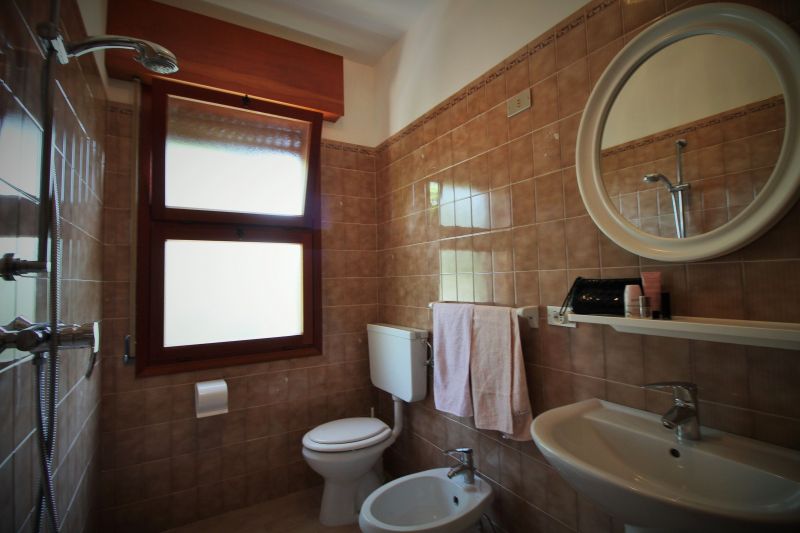 foto 4 Aluguer de frias entre particulares Lignano Sabbiadoro appartement Friuli-Venezia Giulia dine casa de banho