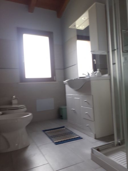 foto 10 Aluguer de frias entre particulares Castiadas villa Sardenha Cagliari (provncia de) casa de banho