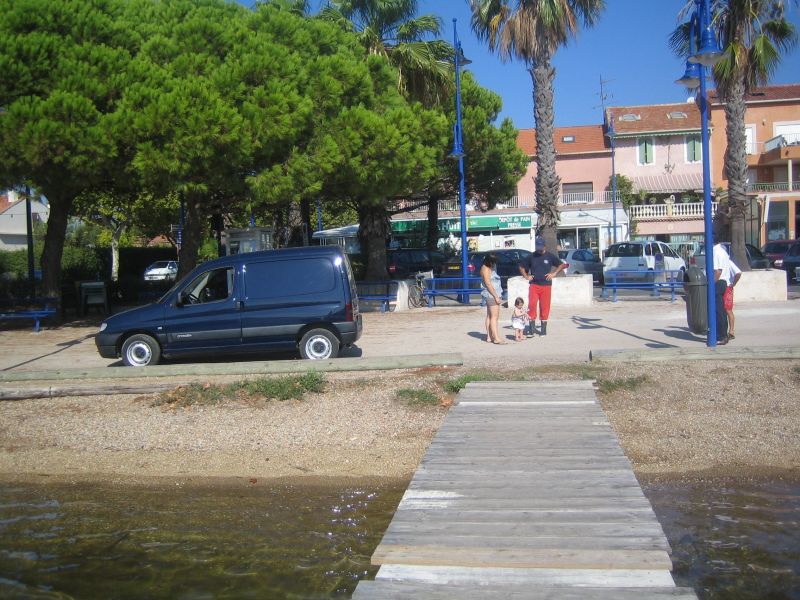 foto 9 Aluguer de férias entre particulares Les Salins d'Hyères appartement Provença-Alpes-Costa Azul Var Vista exterior do alojamento