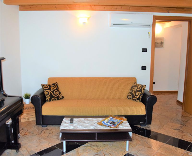 foto 10 Aluguer de frias entre particulares Bardolino appartement Vneto Verona (provncia de) Sala de estar